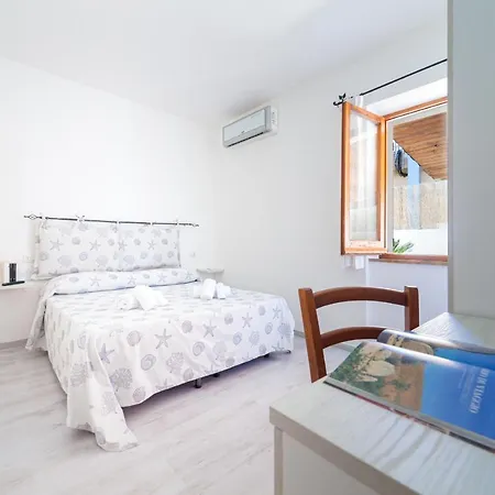Brezza B&B-2