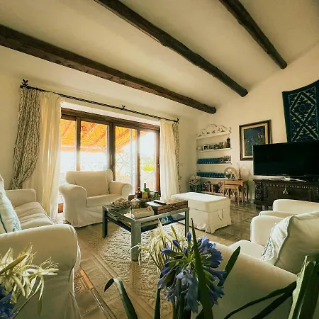 Sardinian Luxury Hospitality - Villa Fuli Rooms&more-3